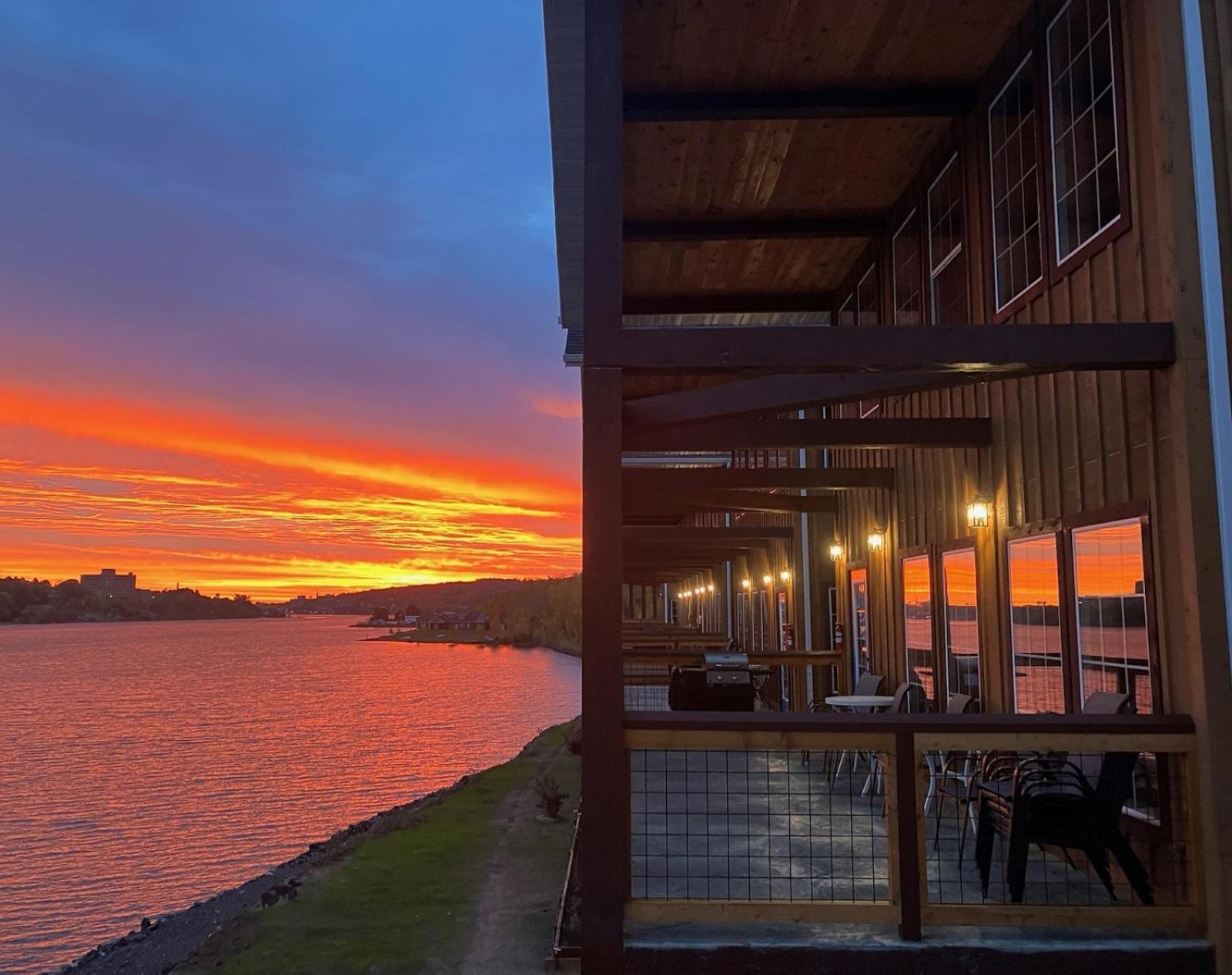 Keweenaw Waters Resort Houghton Eksteriør billede